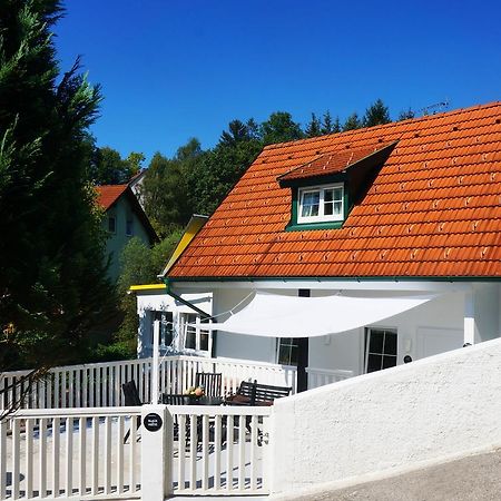 Ferienhaus Black & White Bromberg Luaran gambar